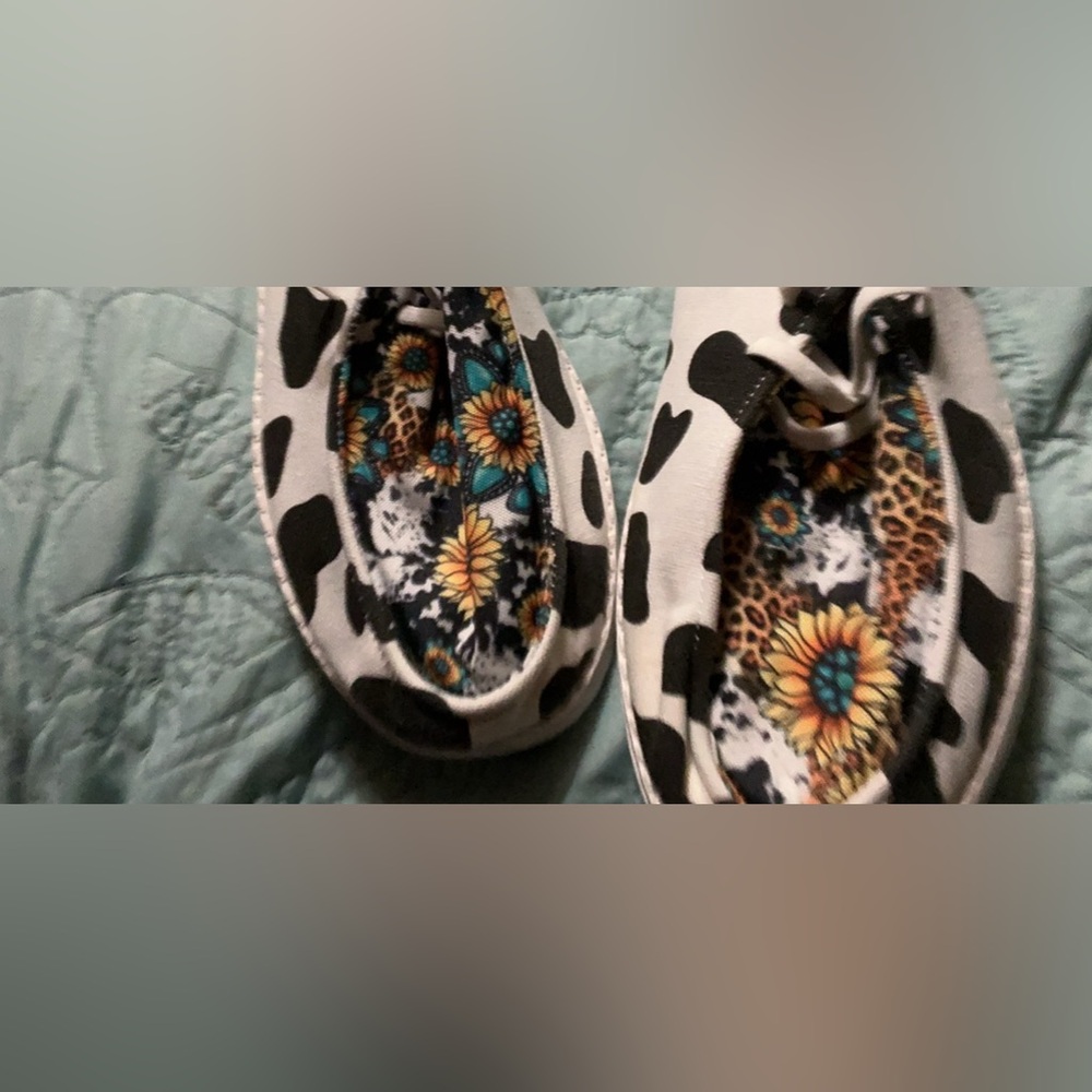 SUNFLOWER COW PRINT